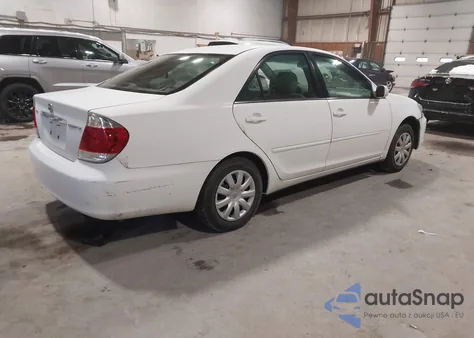 2005 Toyota Camry Le from USA, damaged, VIN 4T1BE30K25U560482